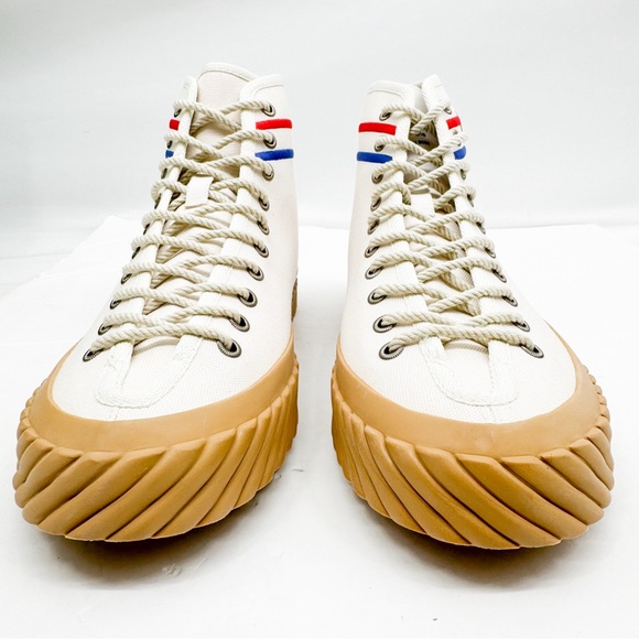 Gucci Interlocking G Logo Canvas High Top Sneakers - Picture 6 of 16